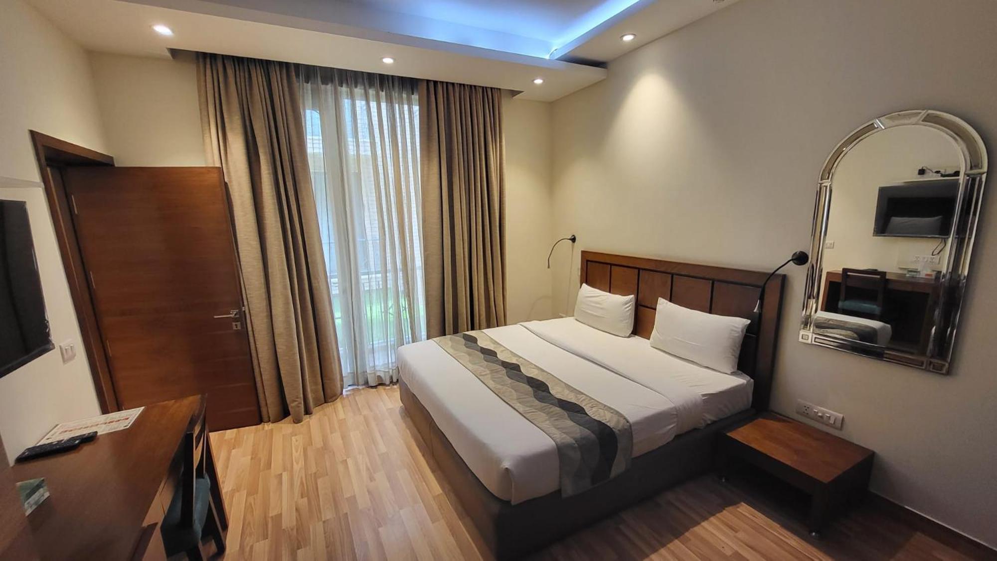 نيودلهي Uds Villa Scandinavian B&B - Next To Vfs المظهر الخارجي الصورة